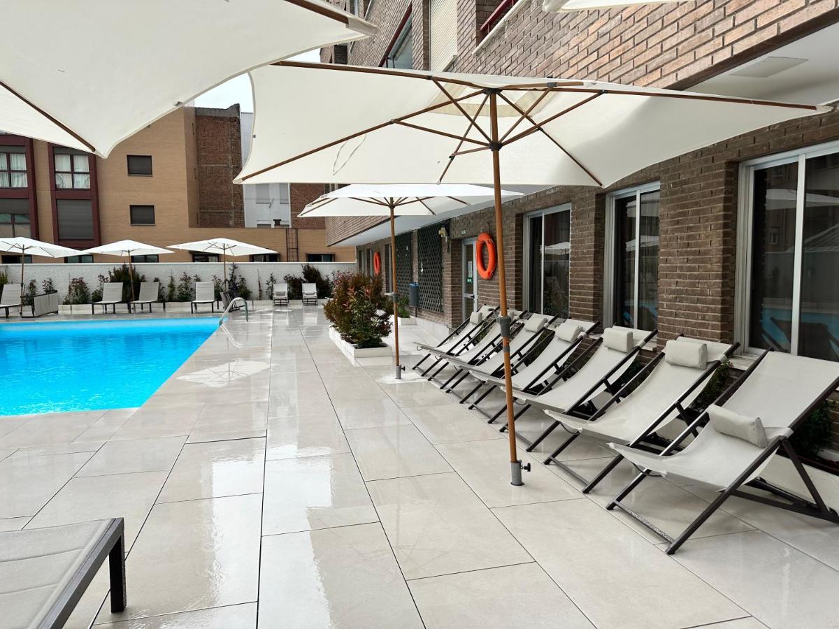 Juan Bravo Apartamento A Estrenar Con Piscina Madrid Buitenkant foto